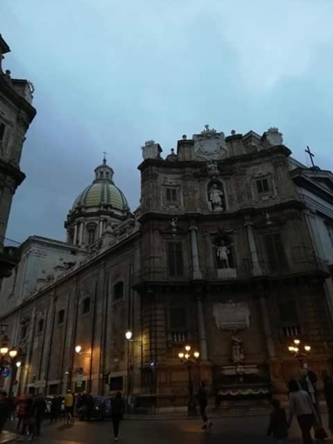 A Casa Di Armando Lägenhet Palermo Exteriör bild